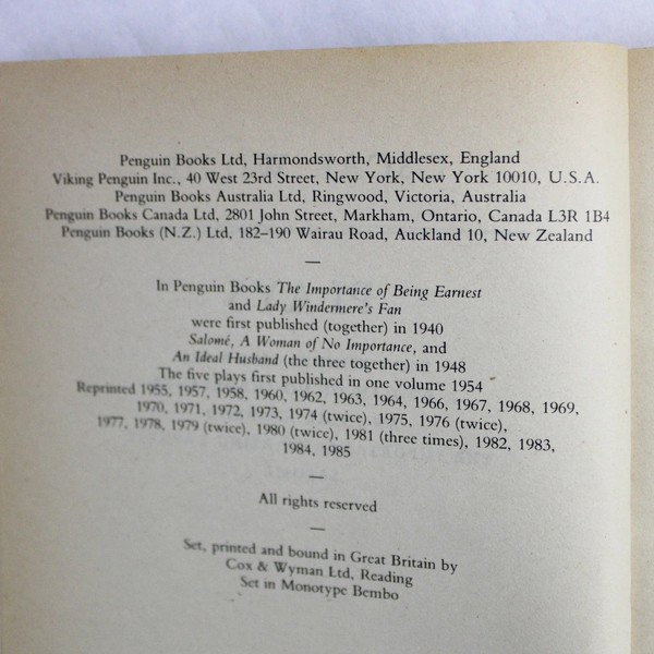 Oscar Wilde Plays 1985 Penguin Books Paperback
