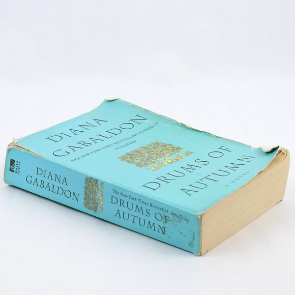 Drums of Autumn Paperback Book by Diana Gabaldon Outlander Series 2001 Paperback