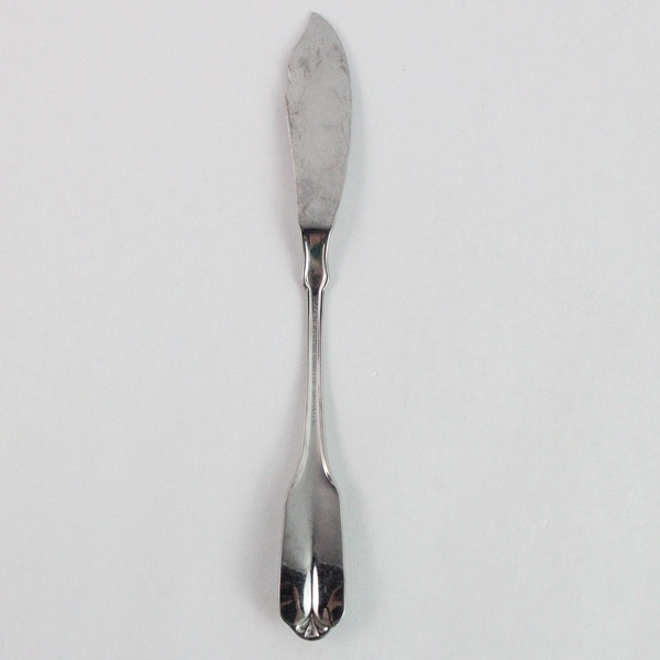 Gloria Oneida Butter Knife WMA Rogers Stainless Steel Ergonomic Design