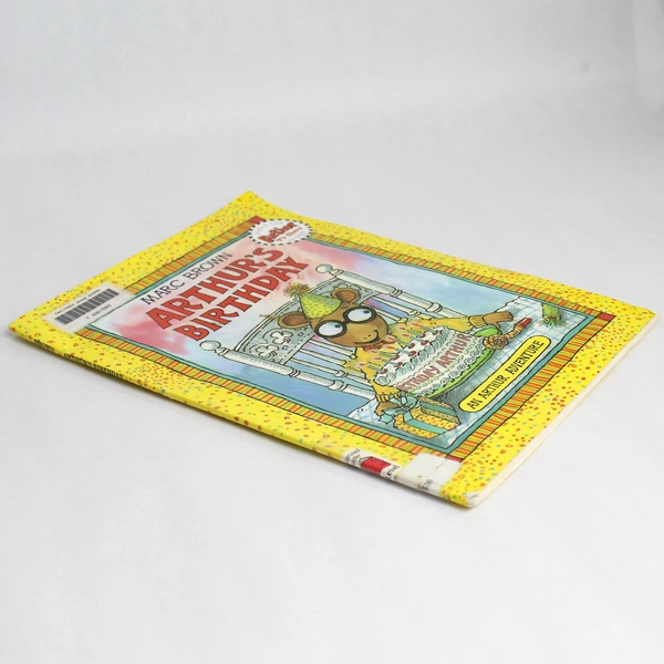 Arthur's Birthday Short Story Picture Book By Marc Brown 1989 1st Ed Ex-Libris
