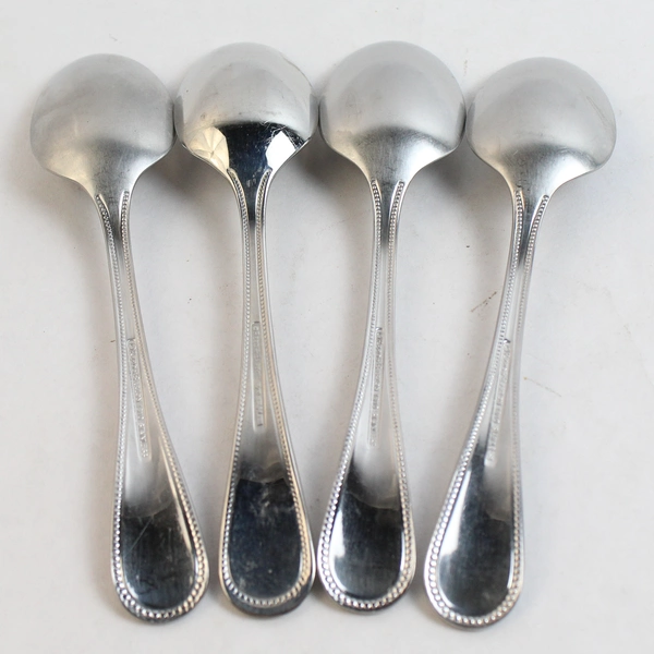 Lot of 4 Reed & Barton Elegant Bead Dinner Spoons Stainless Steel Flatware