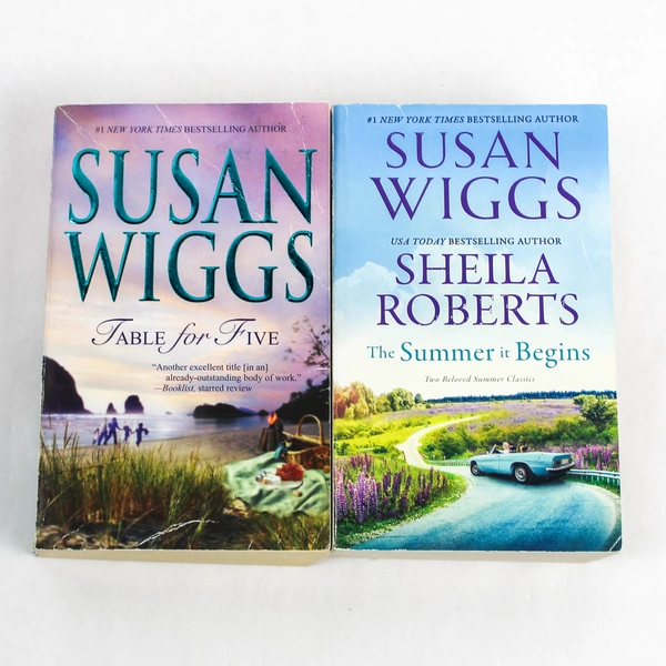 Lot of 2 Susan Wiggs PB Novels Table for Five Sheila Roberts HarleQuin Books