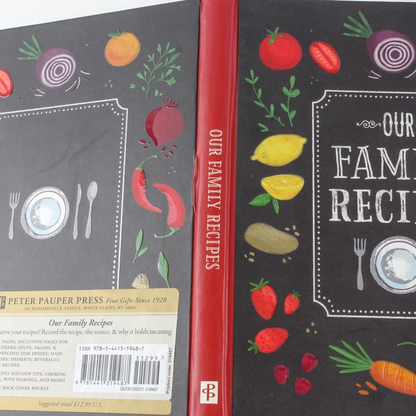 Our Family Recipes Cookbook by Peter Pauper Press 2016 Good Condition