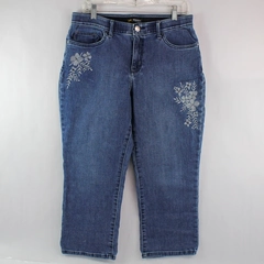 Lee Regular Fit Mid Rise Cropped Blue Jeans Women's Size 10M Floral Embroidered