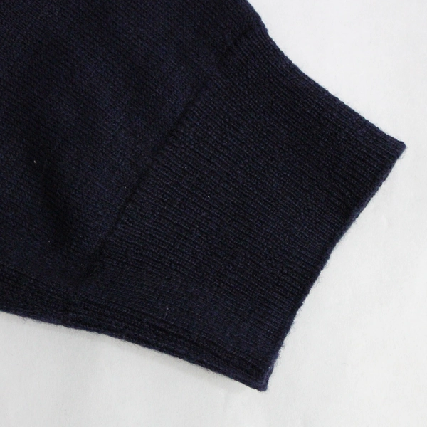 Calvin Klein Men's Blue Extra Fine 100% Merino Wool V-Neck Sweater Size Large 