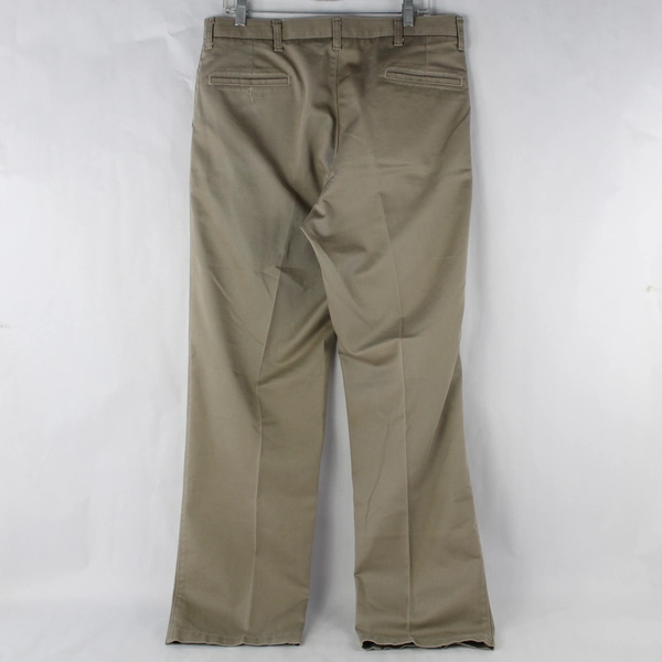 Wrangler Men's Ultimate Khakis Wrinkle Resistant Size 36x32 100% Cotton