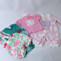 Lot of 3 Pre-Owned Infants 6-9 Months One Piece Romper Shirts Hopscotch