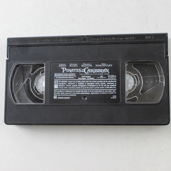 Pirates of the Caribbean The Curse of the Black Pearl VHS 2003
