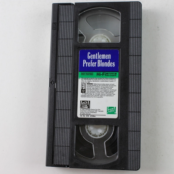 Gentlemen Prefer Blondes VHS 1998 Marilyn Monroe and Jane Russell