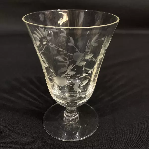 Lot of 4 Mismatched Etched Crystal Wine & Cordial Glasses Good Condition