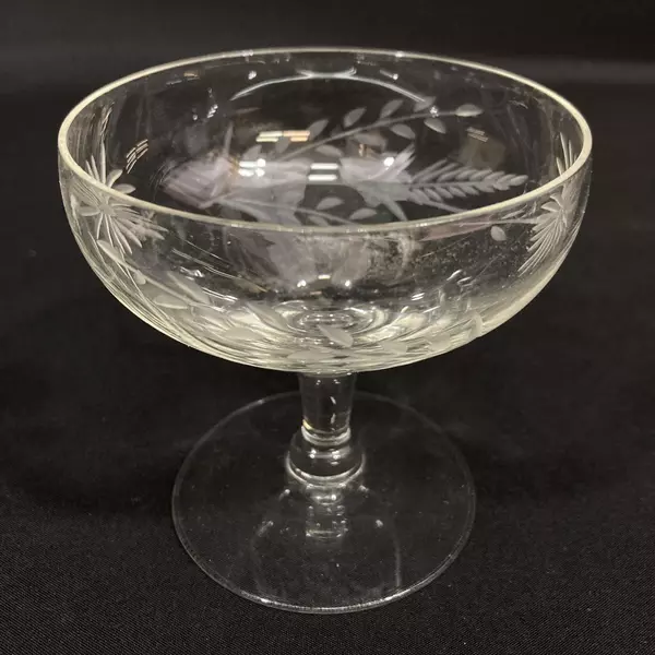 Lot of 4 Mismatched Etched Crystal Wine & Cordial Glasses Good Condition