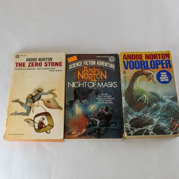 Lot of 3 Vtg PB Andre Norton Novels Voorloper Night of Masks The Zero Stone