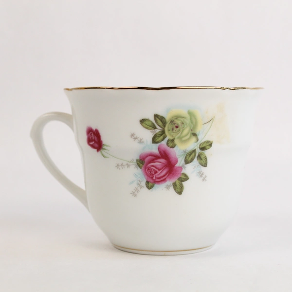 Lot of Vintage Pink Rose Teacup & Saucer Set Gold Trim Scalloped Edges