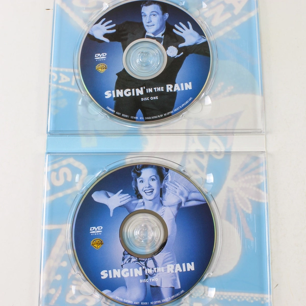 Singin in the Rain DVD 2002 2-Disc Special Edition Gene Kelly Debbie Reynolds