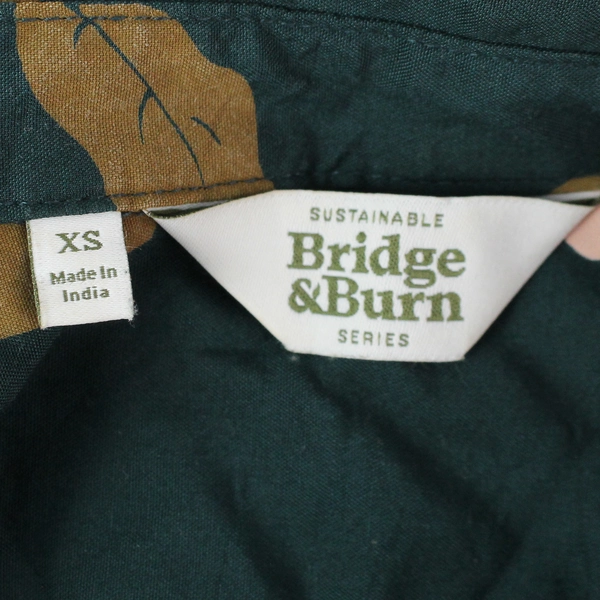 Bridge & Burn Sustainable Series Green Floral Button-Up Shirt Women's Size XS