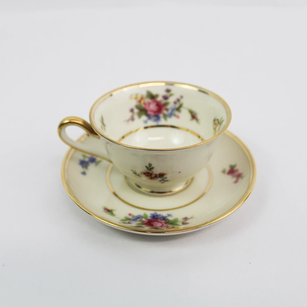 Lot of 4 Vtg Tirschenreuth The Queen's Rose Demitasse Cup & Saucer Sets 4116