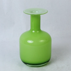 LSA International Mouthblown Art Glass Vase Lime Green White 8.5 Inch Poland