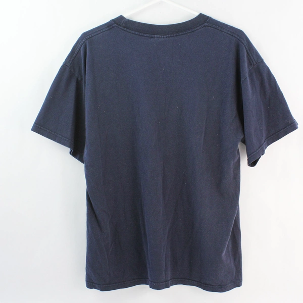 Gildan Heavy Weight Cotton We Will Never Forget T-Shirt Women's Large