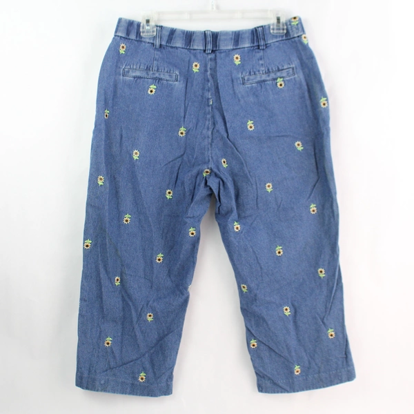 Briggs New York Wide Leg Embroidered Denim Capris Women's Size 12