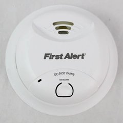 First Alert Smoke Alarm Model No. 0827 Lithium Battery Not Included