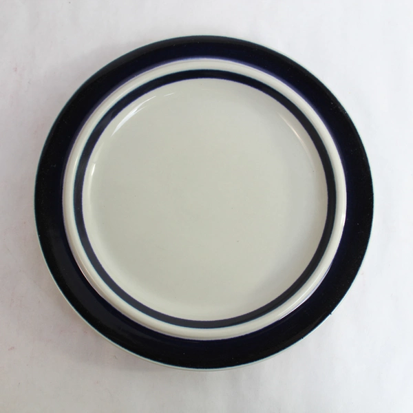 Arabia Finland Anemone Blue 10" Dinner Plate Pre-Owned Single Replacement