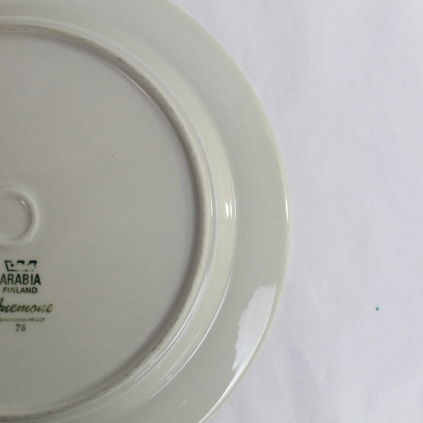 Arabia Finland Anemone Blue 10" Dinner Plate Pre-Owned Single Replacement