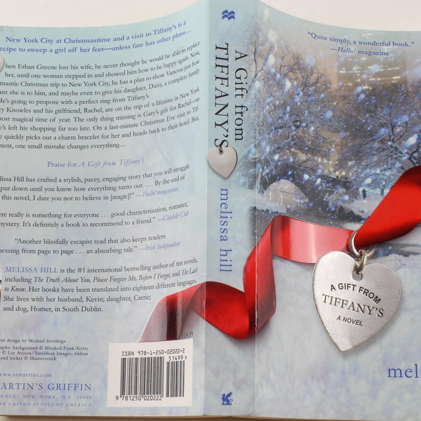 A Gift From Tiffany's by Melissa Hill 2012 St. Martin's Press Paperback