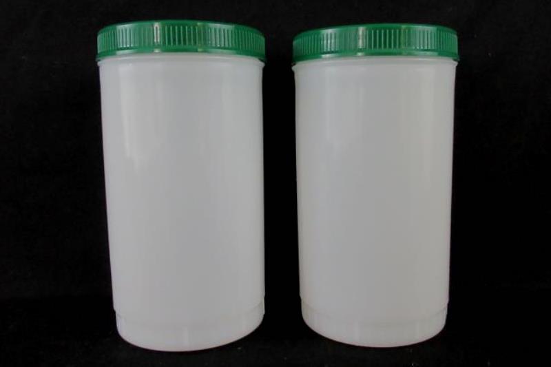 Lot of 4 Carlisle Stor N' Pour 1 US Qt Backup Containers With Lids Food Storage
