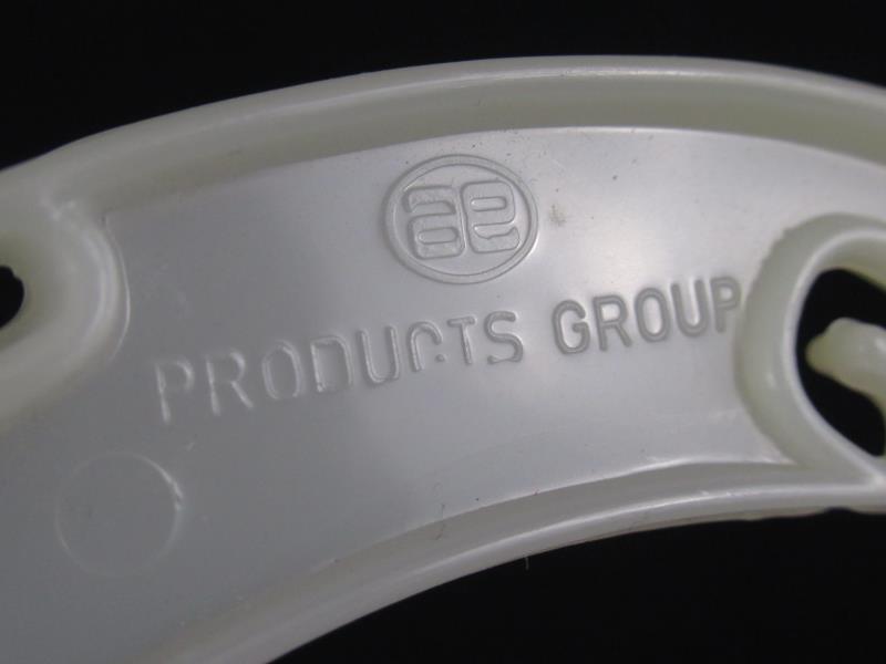 Lot of 40 White Kid's Plastic Retail Hangers Hook Double Notched Children Store