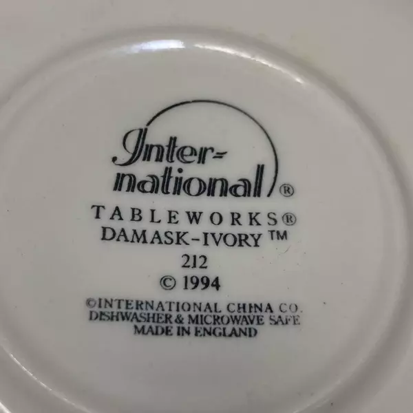 Lot of 8 International China Damask Ivory Cup & Saucer Set - 1994
