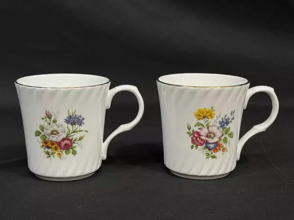 Crown Trent Bone China Coffee Cups Set of 2 Floral Gold Trim Pre-Owned
