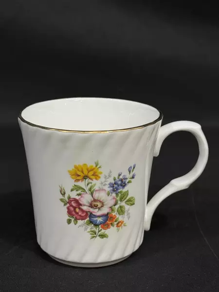 Crown Trent Bone China Coffee Cups Set of 2 Floral Gold Trim Pre-Owned