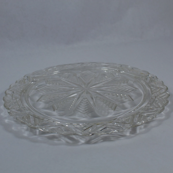 Vintage Glass Cake Plate Platter Footed Ribbed Starburst Scalloped 11.25"