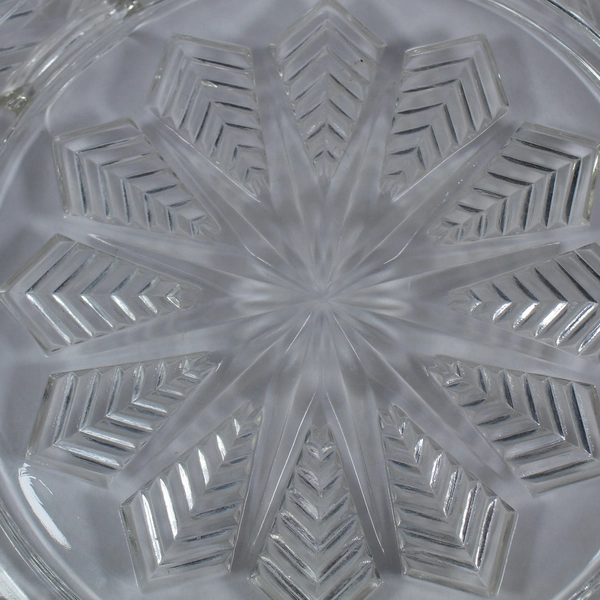 Vintage Glass Cake Plate Platter Footed Ribbed Starburst Scalloped 11.25"