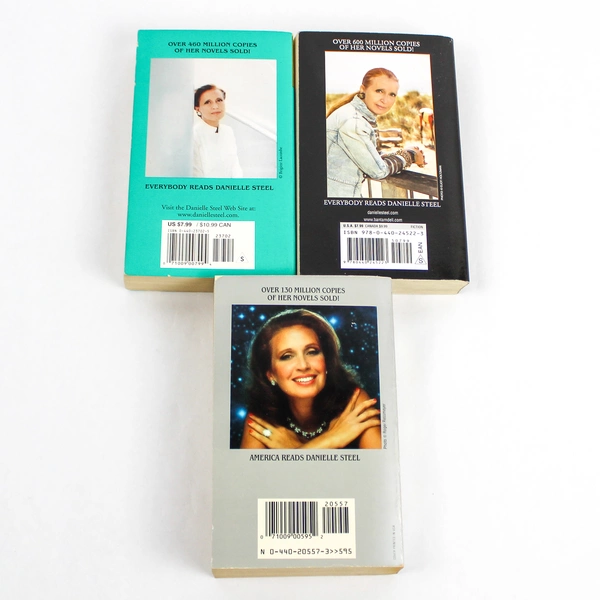 Lot of 3 Danielle Steel Novels Star Journey Betrayal Romance Books