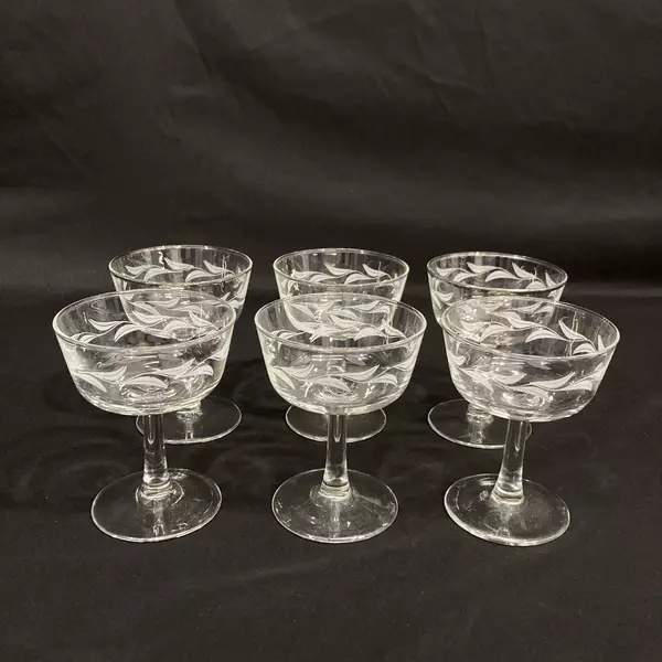 Set of 6 Etched Leaf Crystal Champagne Glasses Made In France 4.25 Inch