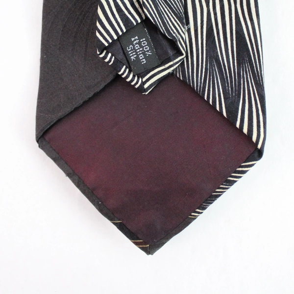 Henry Grethel Black Floral Design Men's Italian Silk Necktie 59"