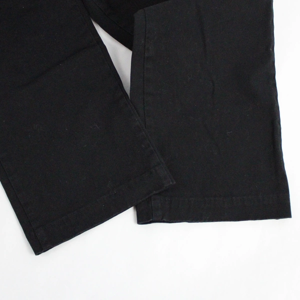 St John's Bay Women's Black Straight Leg Jean Slacks Dress Pants Size 8P