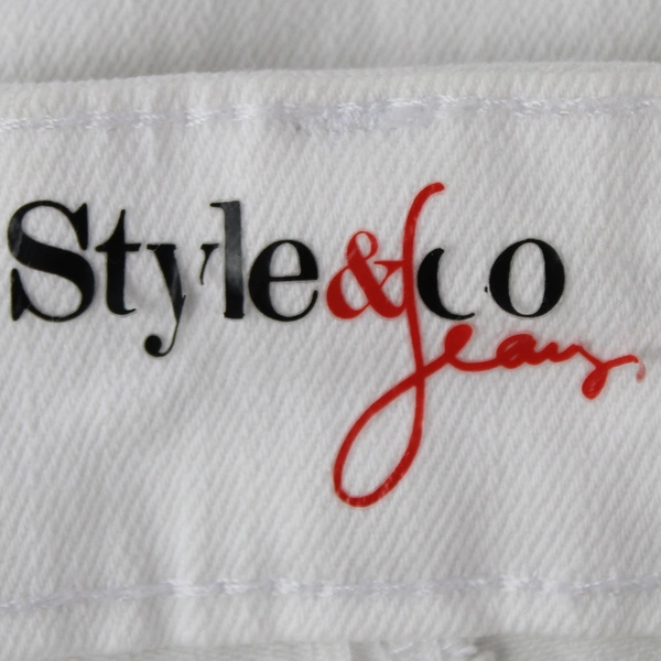 Style & Co Straight Leg White Jeans Women's Size 4