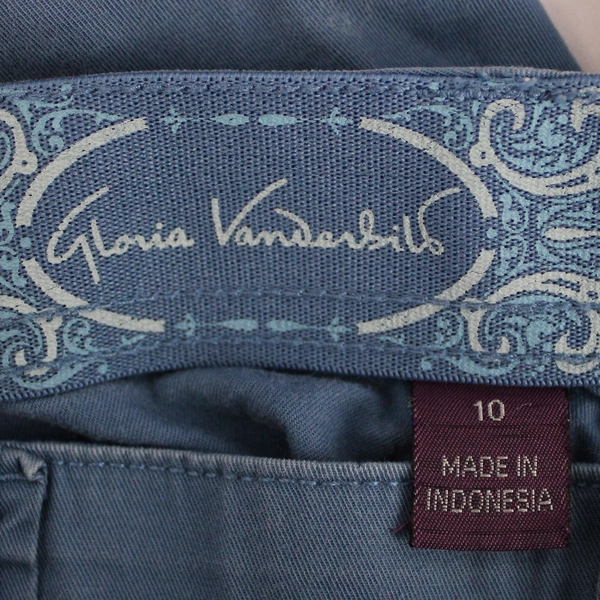 Gloria Vanderbilt Capri Pants Blue Cargo Style Cuffs Women's Size 10