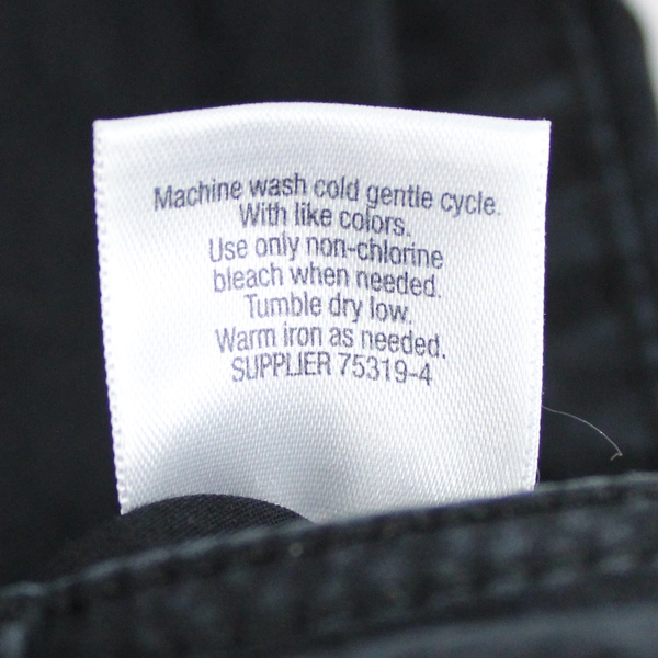 St. John's Bay Black Cotton Cargo Capri Pants Women's Size 14