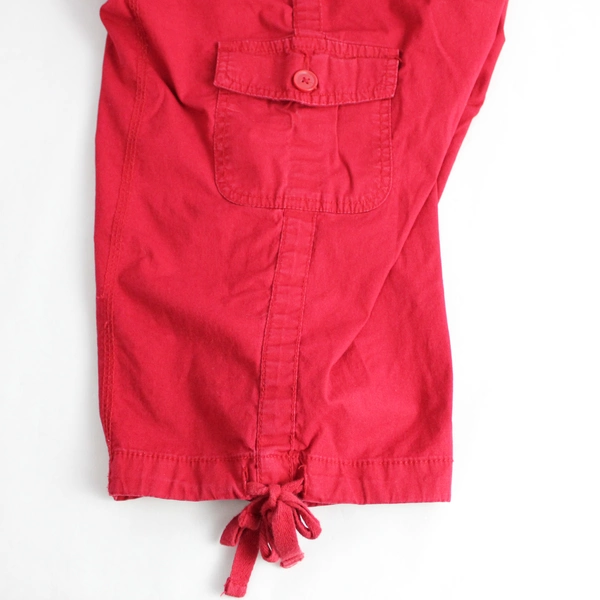 St. John's Bay Red Cotton Cargo Capri Pants Women's Size 14P