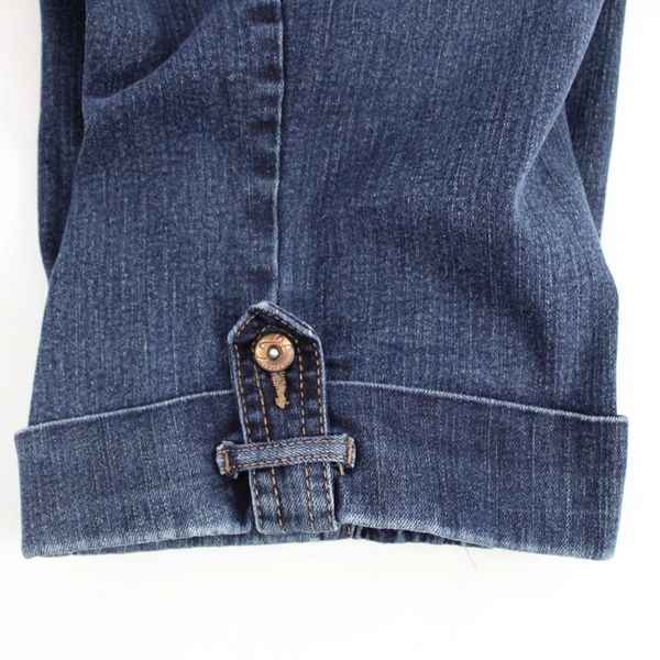 Style & Co Dark Wash Blue Denim Capri Pants Women's Size 8 Cuffs