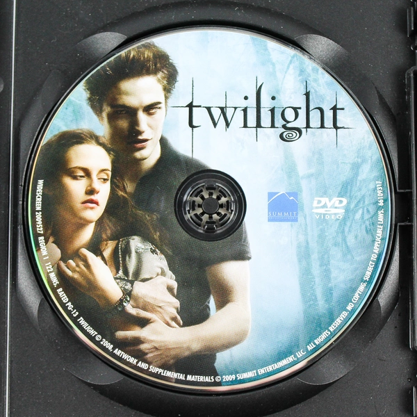 Twilight DVD 2009 Summit Entertainment Kristen Stewart Romantic Drama