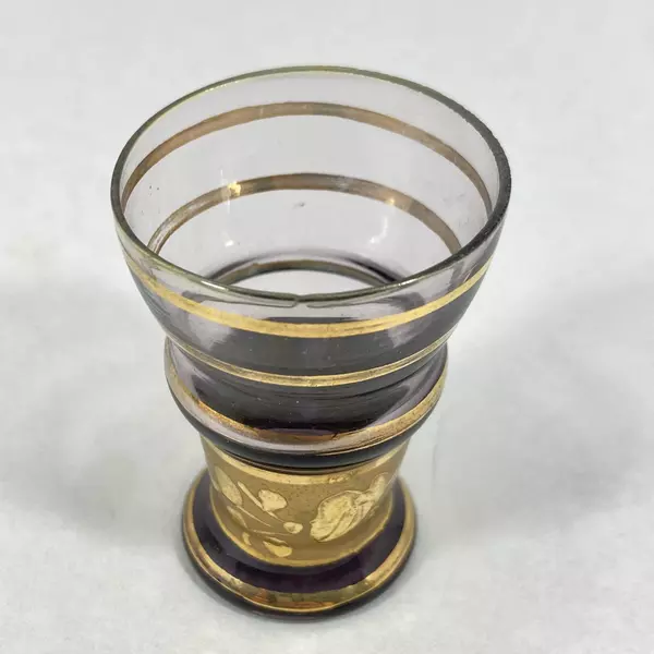 Vtg Lavender Crystal Cordials Set of 3 with Gold Floral Band Good Condition
