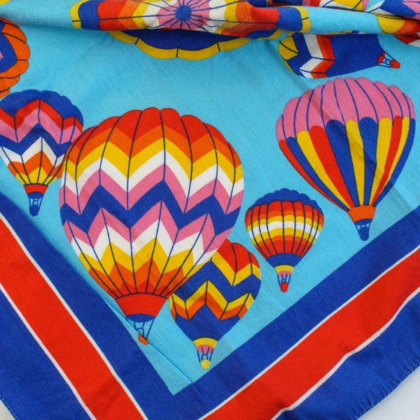 Vtg Wamcraft Colorfast Hot Air Balloon Bandana Handkerchief USA 20"x20"