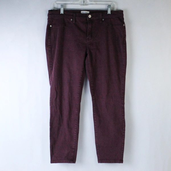 Lakeview Denim Jeans Women's Size 33 US Size 12/14 Maroon Straight Leg