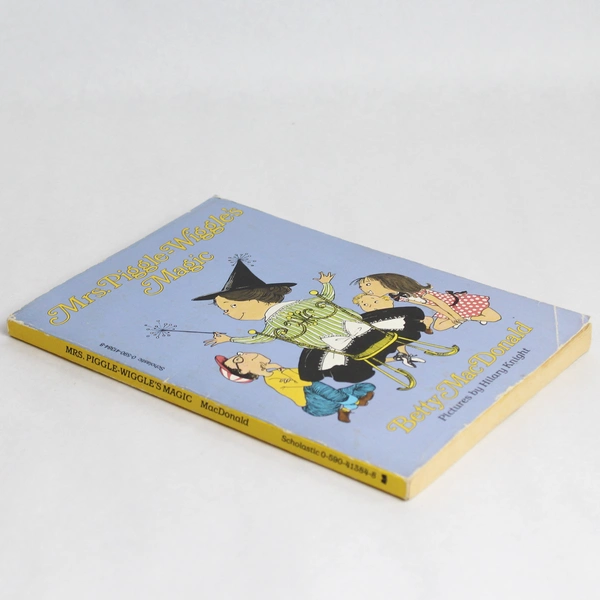 Vintage Mrs Piggle-Wiggle's Magic Story Book by Betty MacDonald Illustrated 1987
