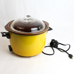Vintage Wear Ever Model 38032 Slow Cooker Yellow 3.5 Quart