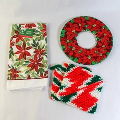 Lot of 4 Poinsettia Kitchen Decor Dish Towels & Pot Holders Christmas Set